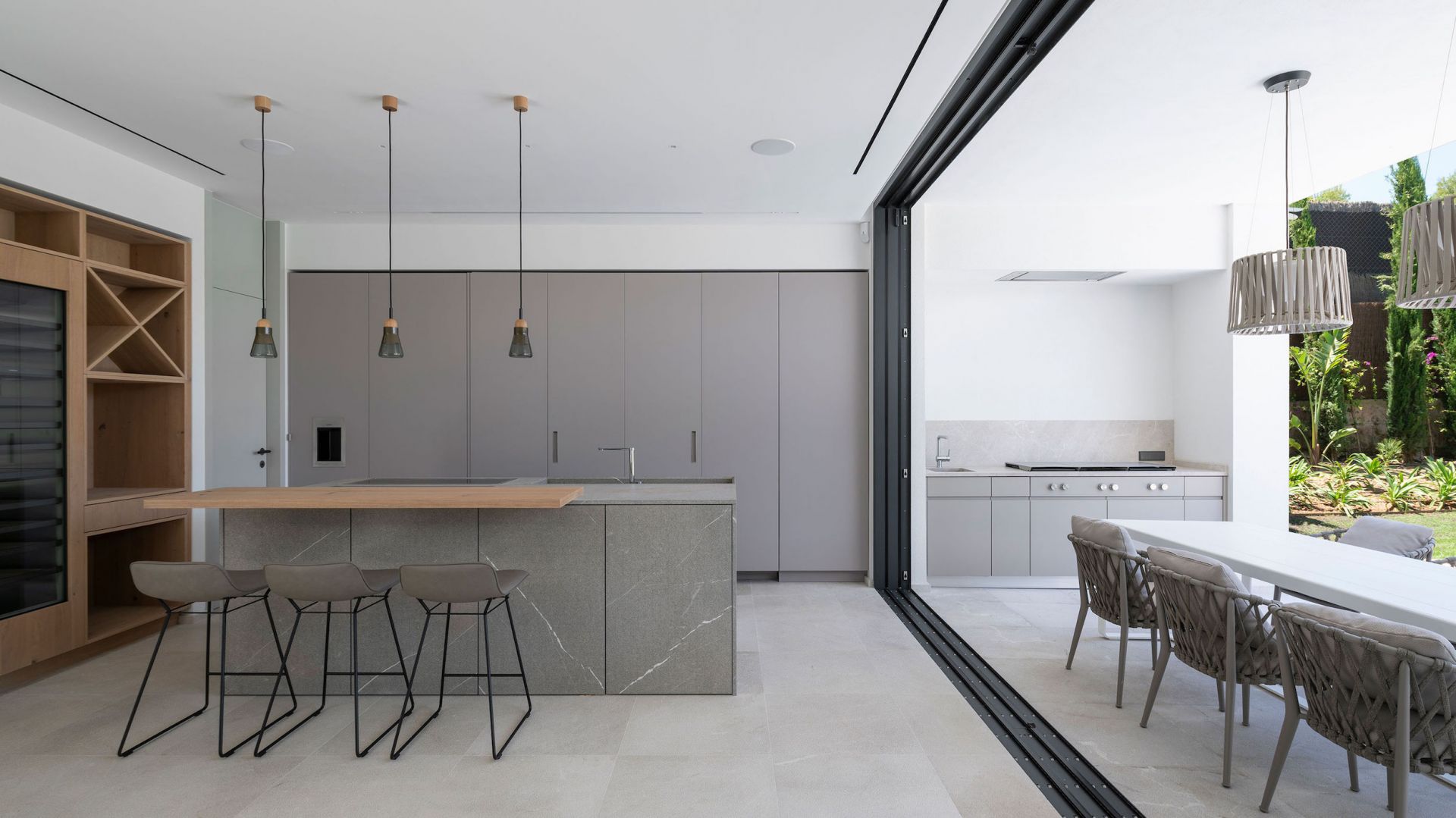 JAIME SALVÁ, Architecture & Interior Design - J580 TWELVE HOUSE
